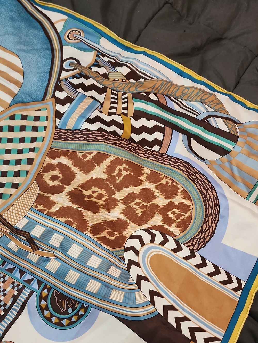 Authentic Hermes Silk Hermès "La Selle Imaginaire" Carré 90 Silk Scarf - Picture 3 of 4